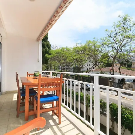 Uhc Sayonara Apartments Salou Exterior photo