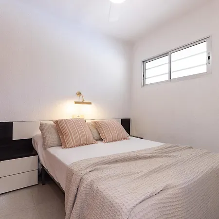 Uhc Sayonara Apartments Salou Exterior photo