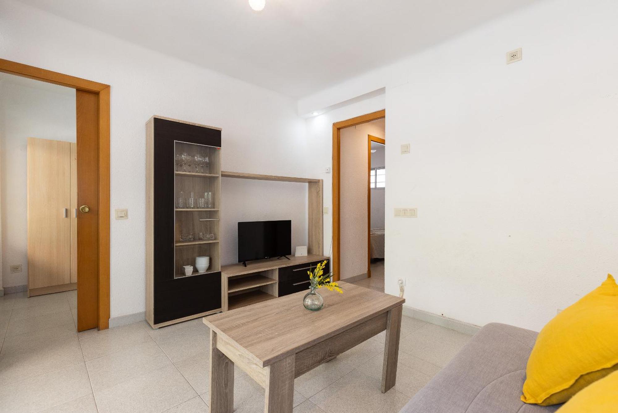 Uhc Sayonara Apartment